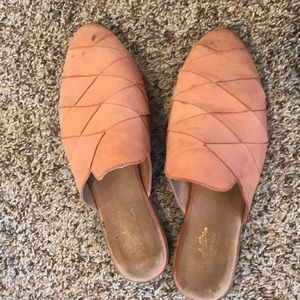 Seychelles coral leather mules, size 10